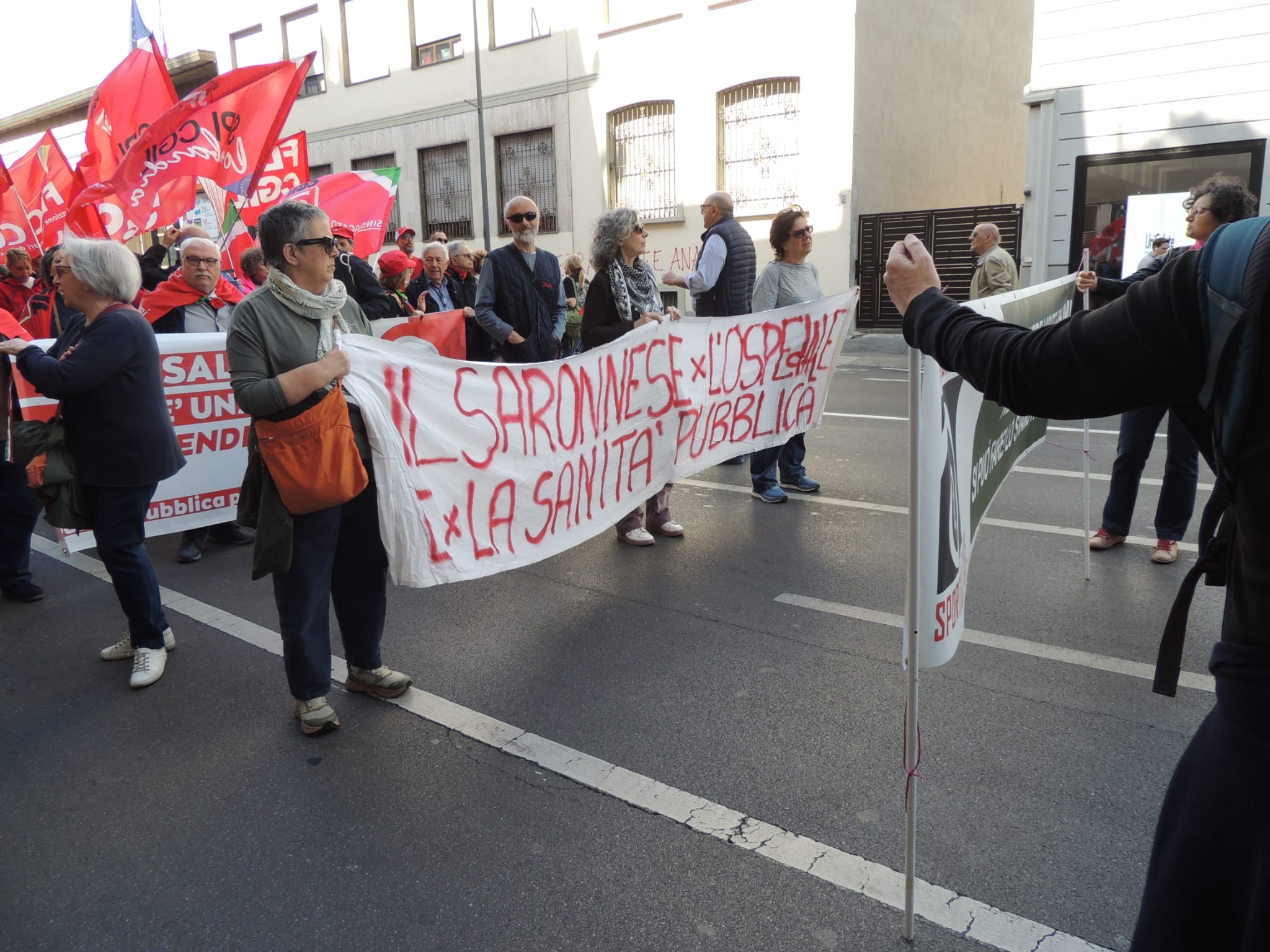Gli “Sportelli della salute”: la risposta del territorio alle carenze delle autorità sanitarie